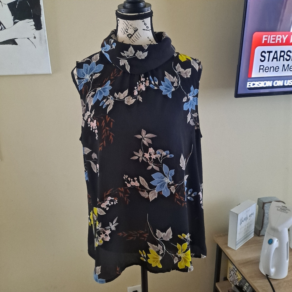 Apt. 9 Black and Yellow Sleeveless Blouse